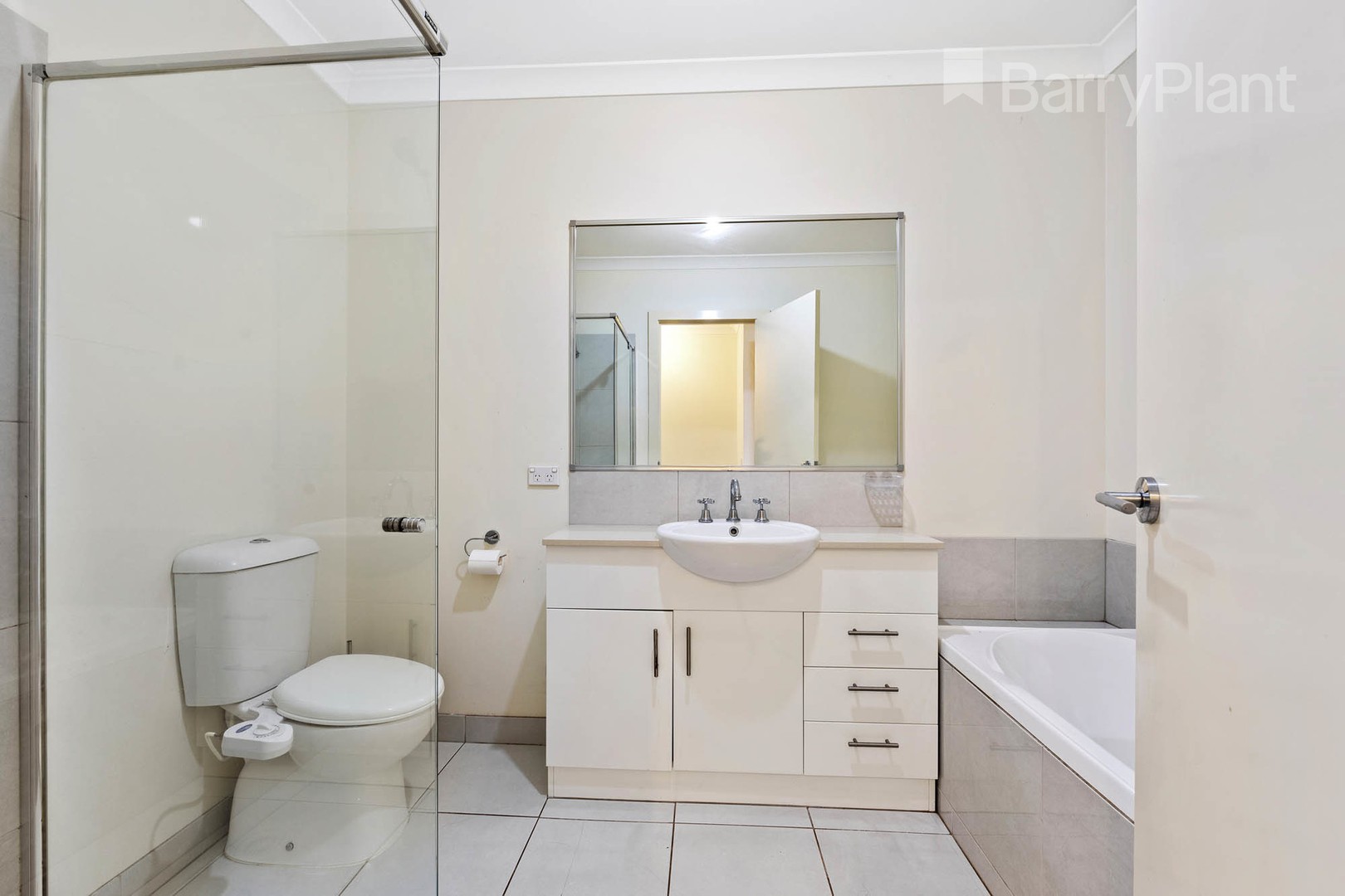 2 Kai CloseCaroline Springs, VIC 3023, Caroline Springs - Thumbnail 5