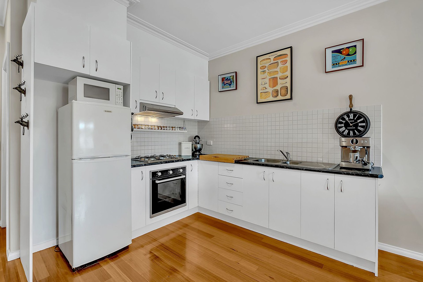3/7 Dunolly CrescentReservoir, VIC 3073, Reservoir - Thumbnail 6