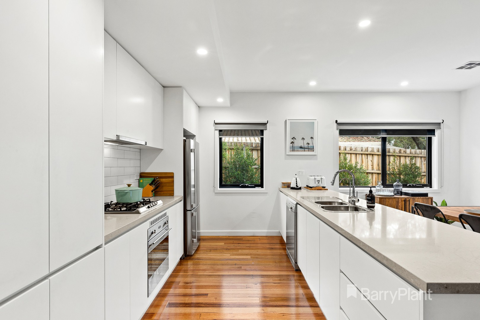 3/2 The ParkwayDiamond Creek, VIC 3089, Diamond Creek - Thumbnail 2