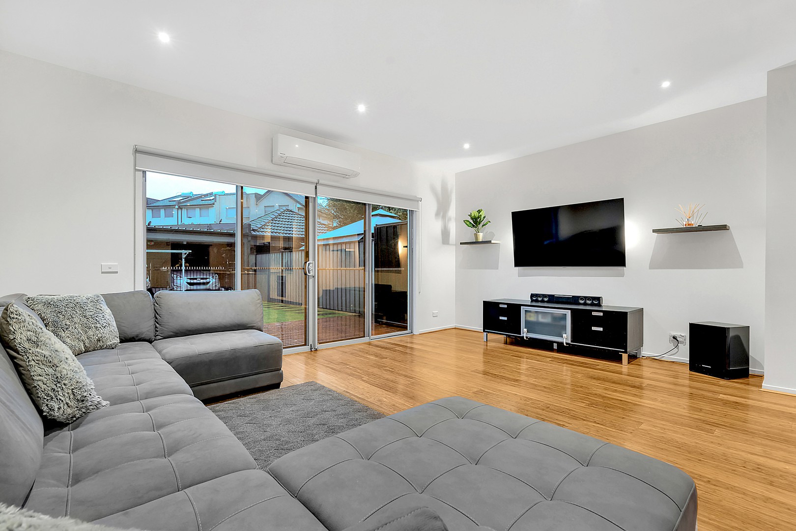 8/60 Cradle Mountain DriveCraigieburn, VIC 3064, Craigieburn - Thumbnail 7