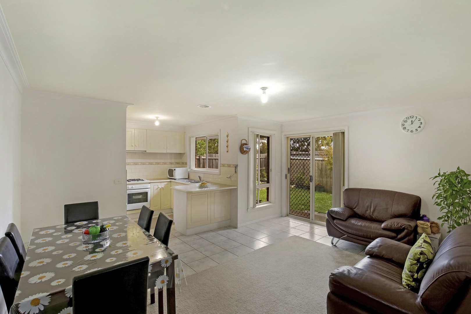 2/17 Vasey AvenueLalor, VIC 3075, Lalor - Thumbnail 3