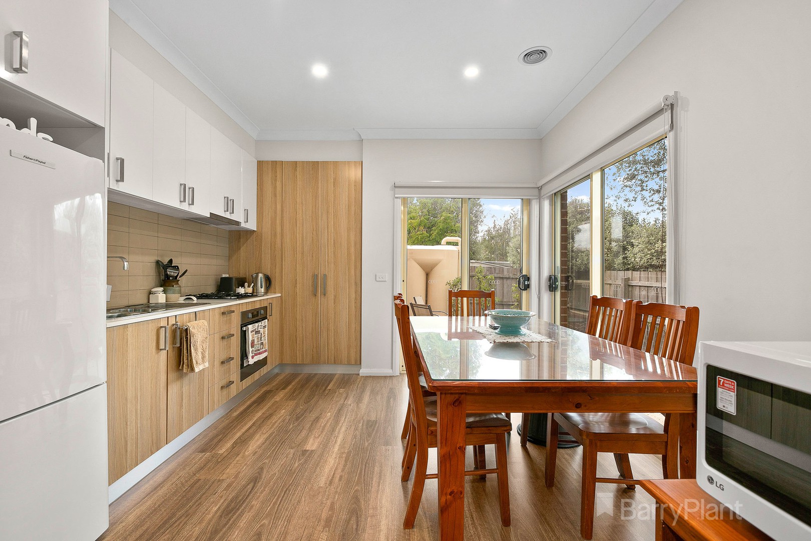 2/5 Nandina RoadNarre Warren, VIC 3805, Narre Warren - Thumbnail 4