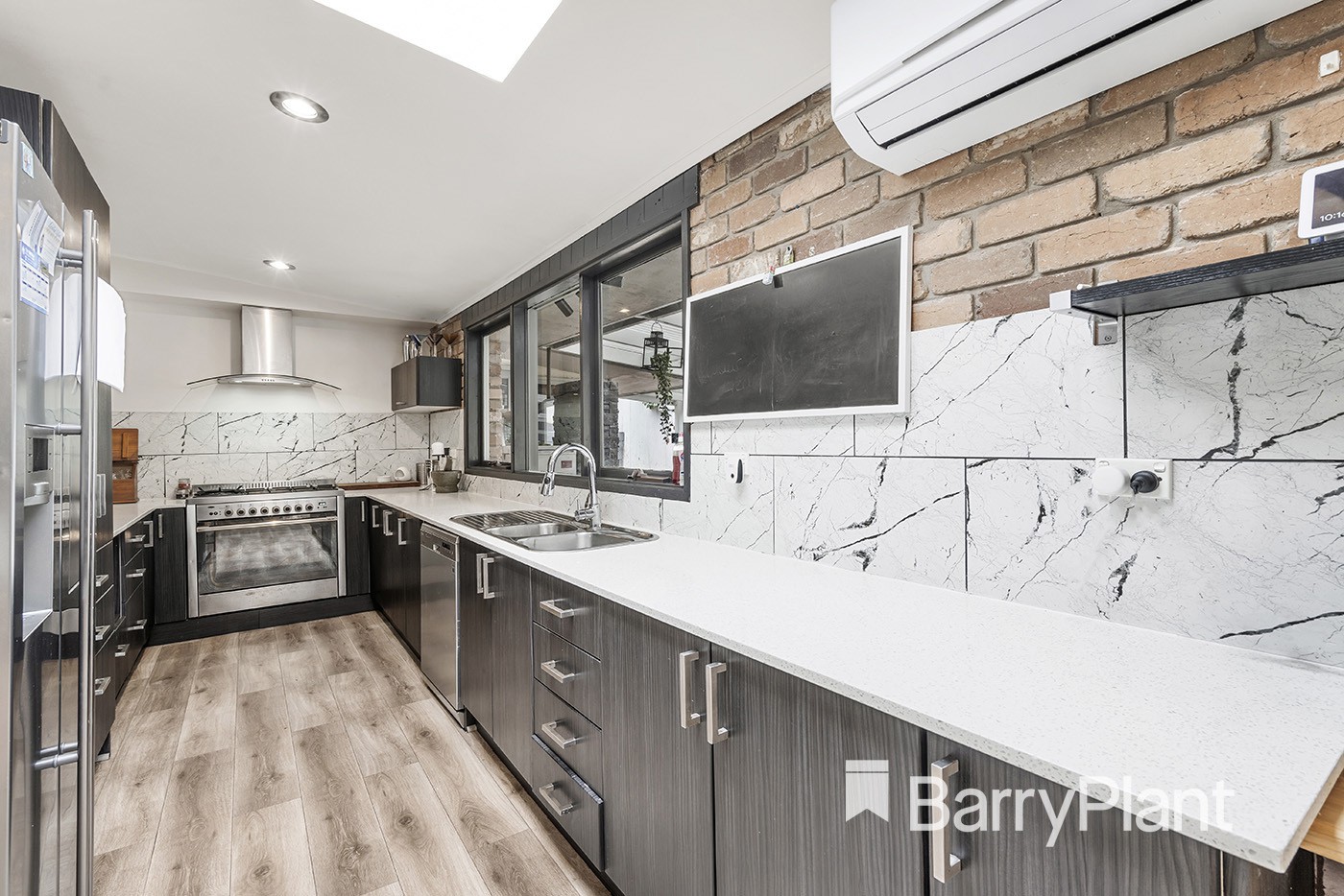 8 Farrar WayWandin North, VIC 3139, Wandin North - Thumbnail 4