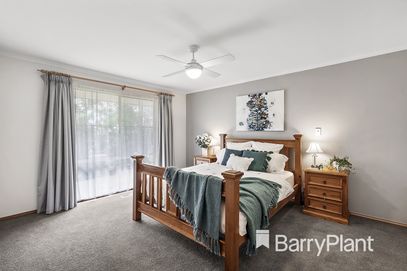 16 Edmond CrescentWandin North, VIC 3139, Wandin North - Thumbnail 8