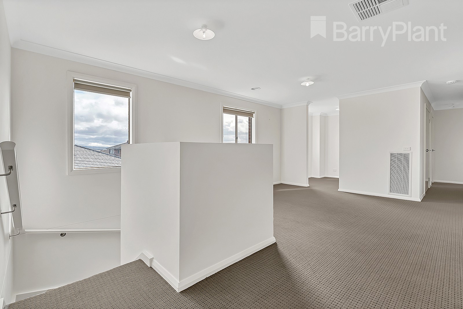 14 Rochester Drive, Mickleham, VIC 3064 - Thumbnail 2 - 11/03/2021