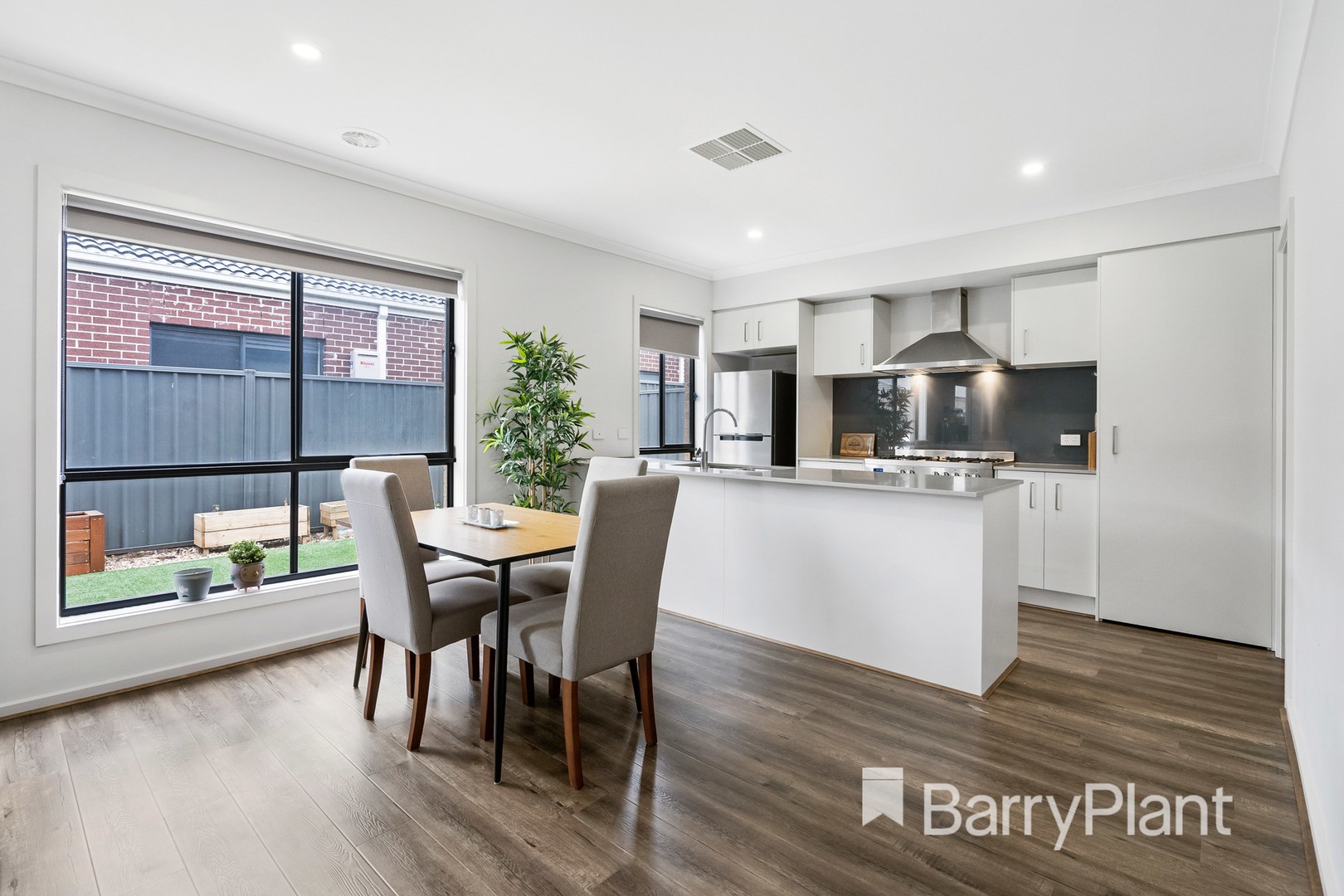 6 Artfield DriveWerribee, VIC 3030, Werribee - Thumbnail 5