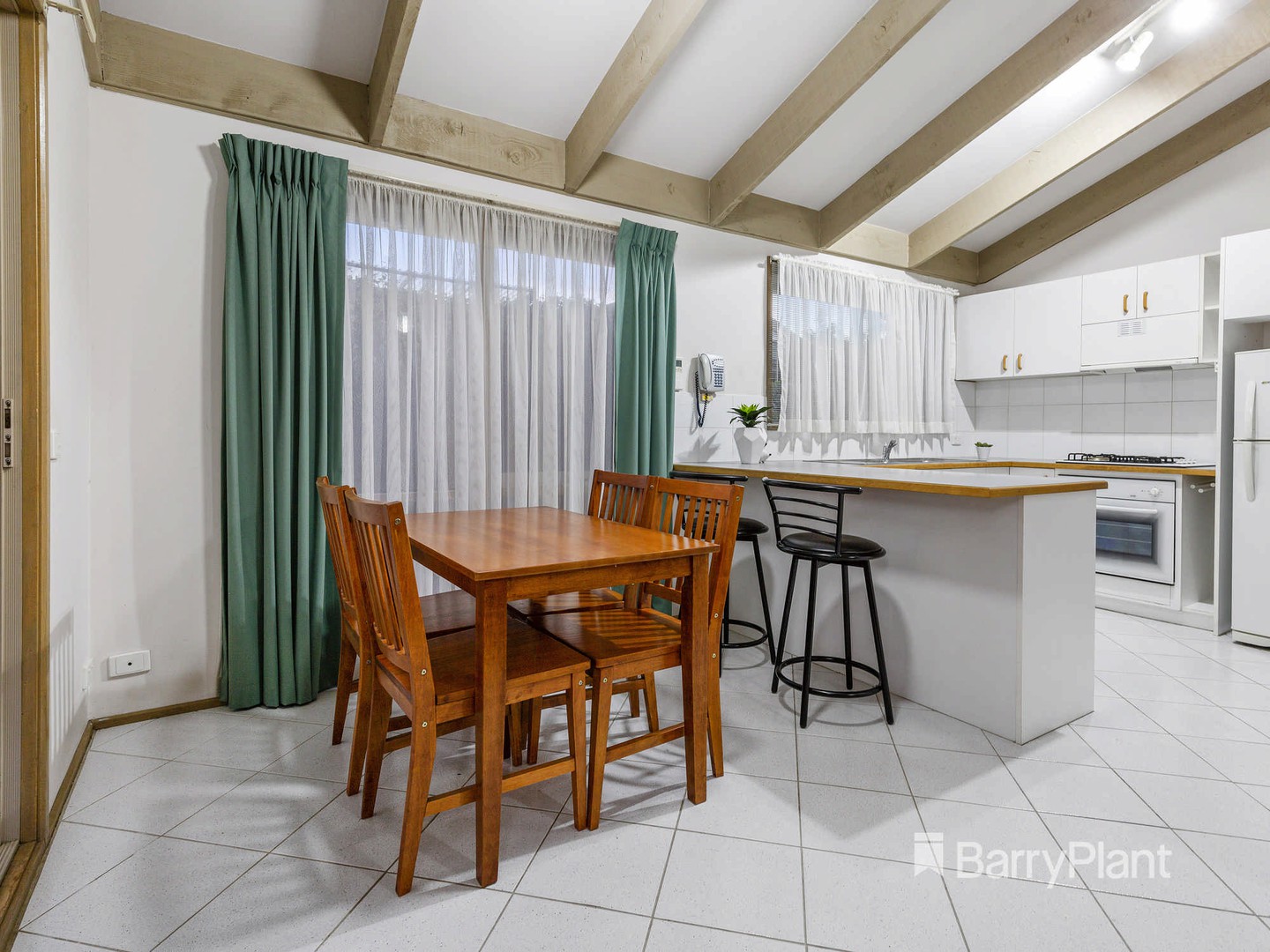 18 Meadow View PlaceMornington, VIC 3931, Mornington - Thumbnail 3