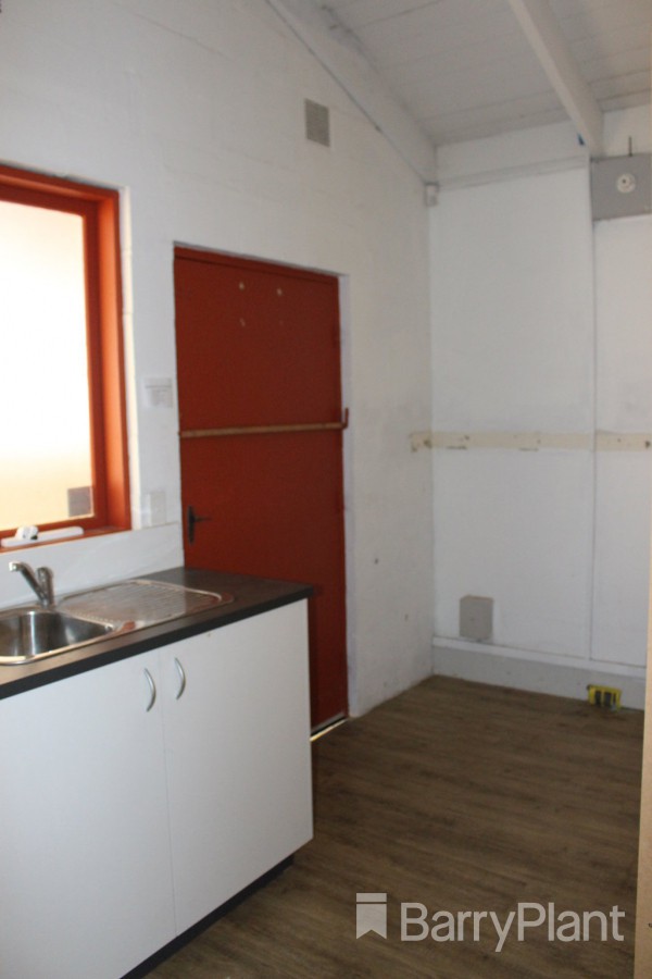365 Main Road, Emerald, VIC 3782 - Thumbnail 2 - 12/03/2021