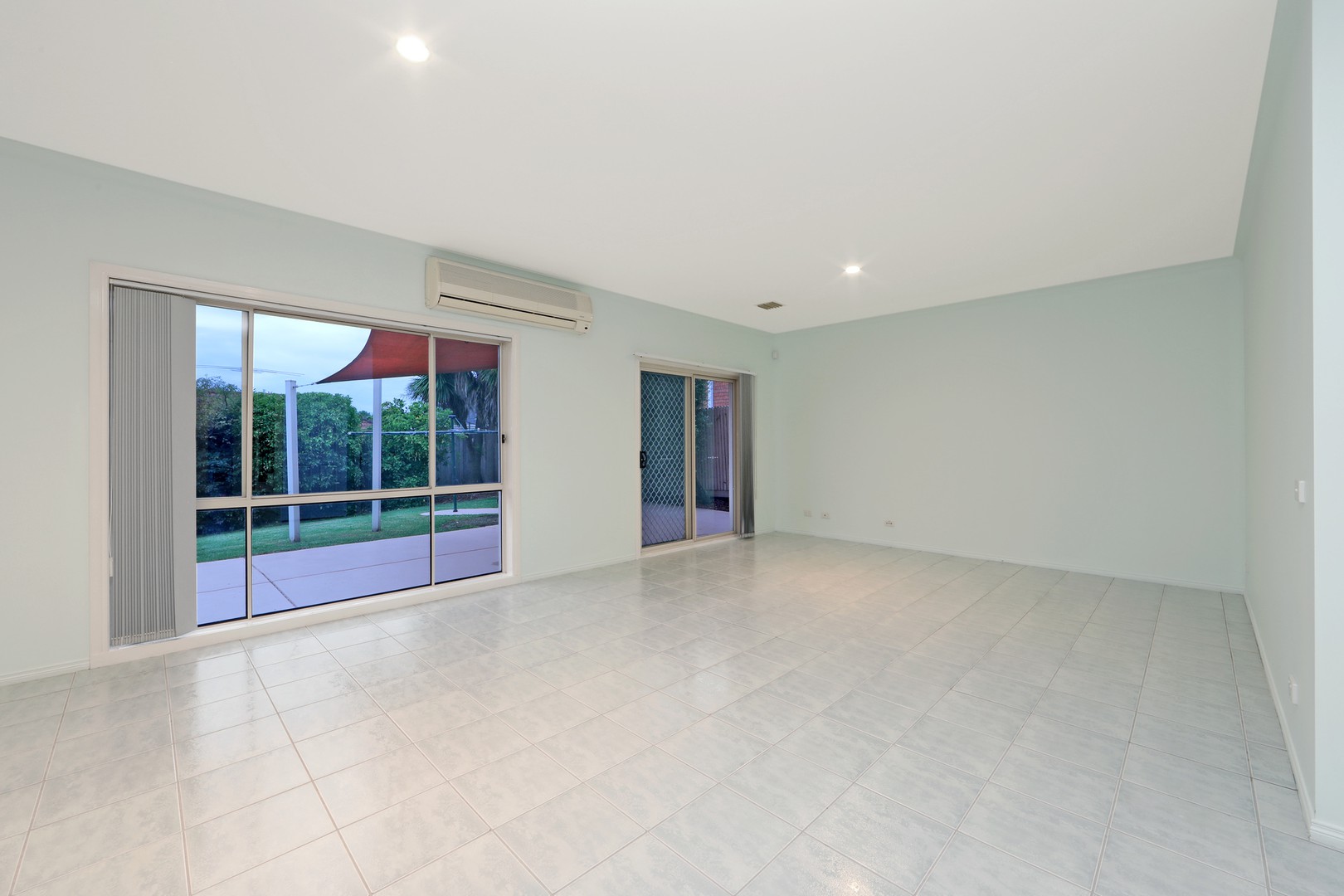 1 Somerset CourtRowville, VIC 3178, Rowville - Thumbnail 4