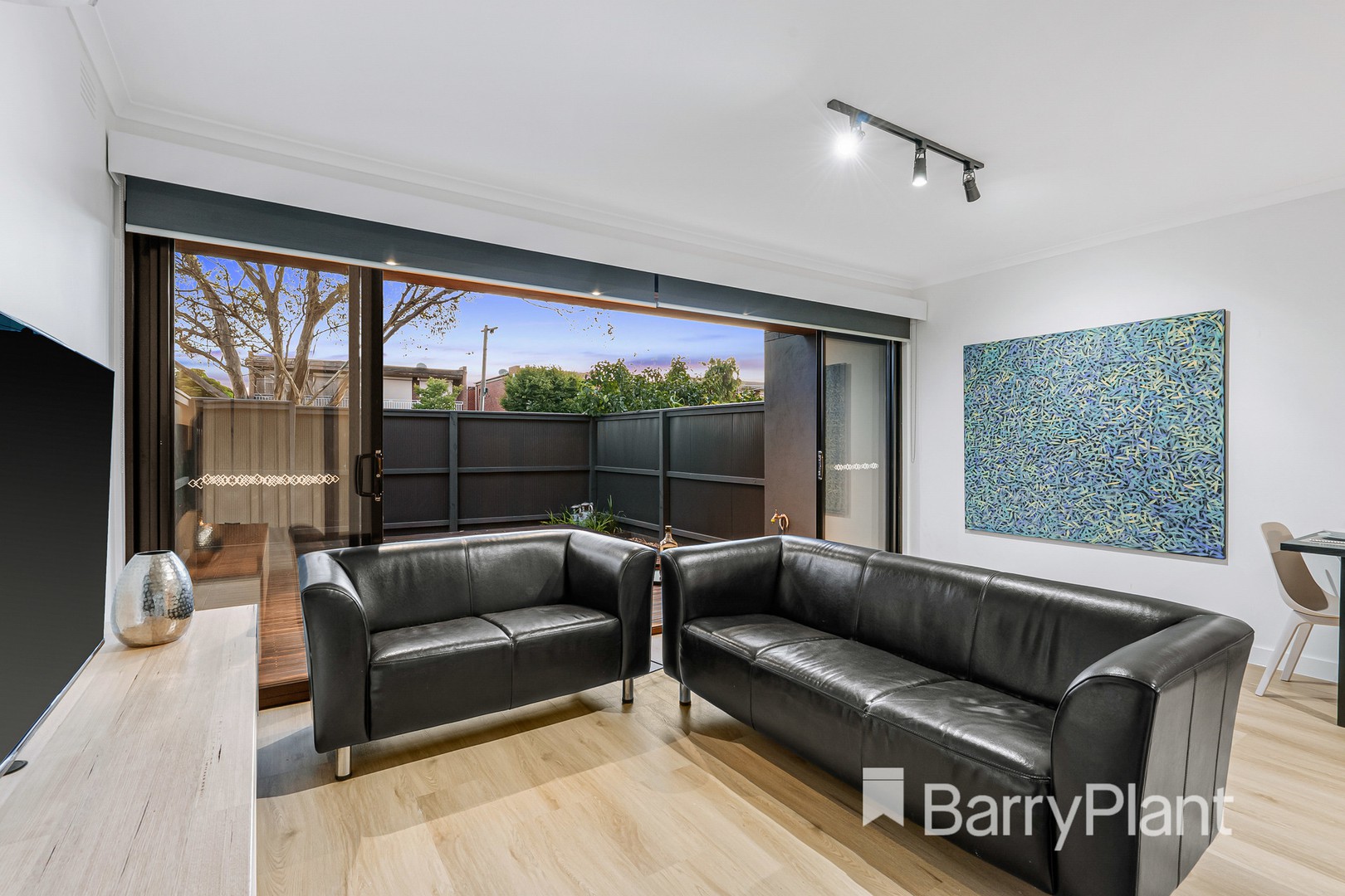 1/2 John StreetSt Albans, VIC 3021, St Albans - Thumbnail 3