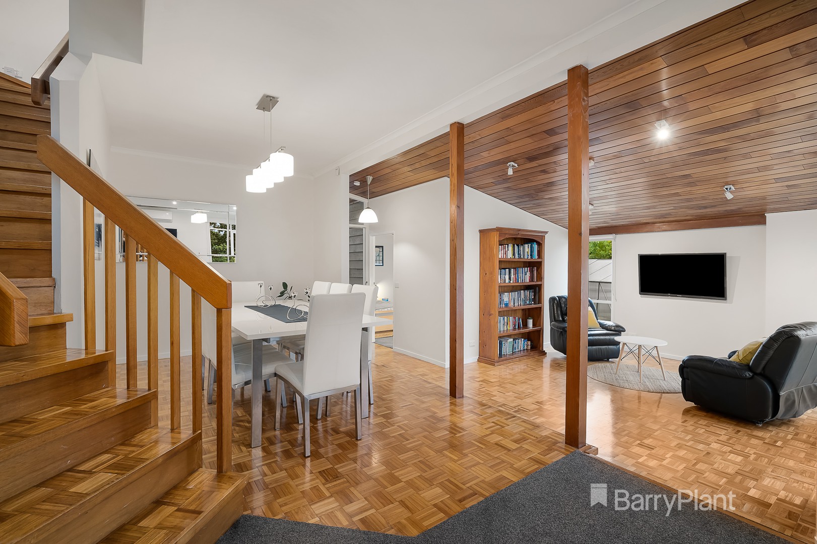 55 Burnett Street, Mitcham, VIC 3132, Mitcham - Thumbnail 6