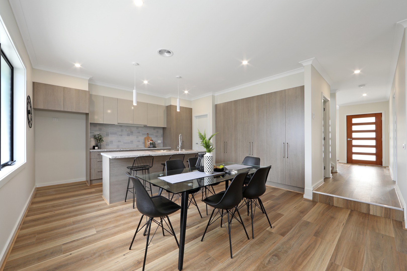 1/4 Norma Crescent SouthKnoxfield, VIC 3180, Knoxfield - Thumbnail 3