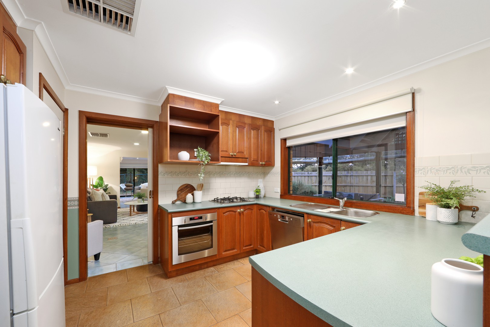 5 Maitland CloseRowville, VIC 3178, Rowville - Thumbnail 5