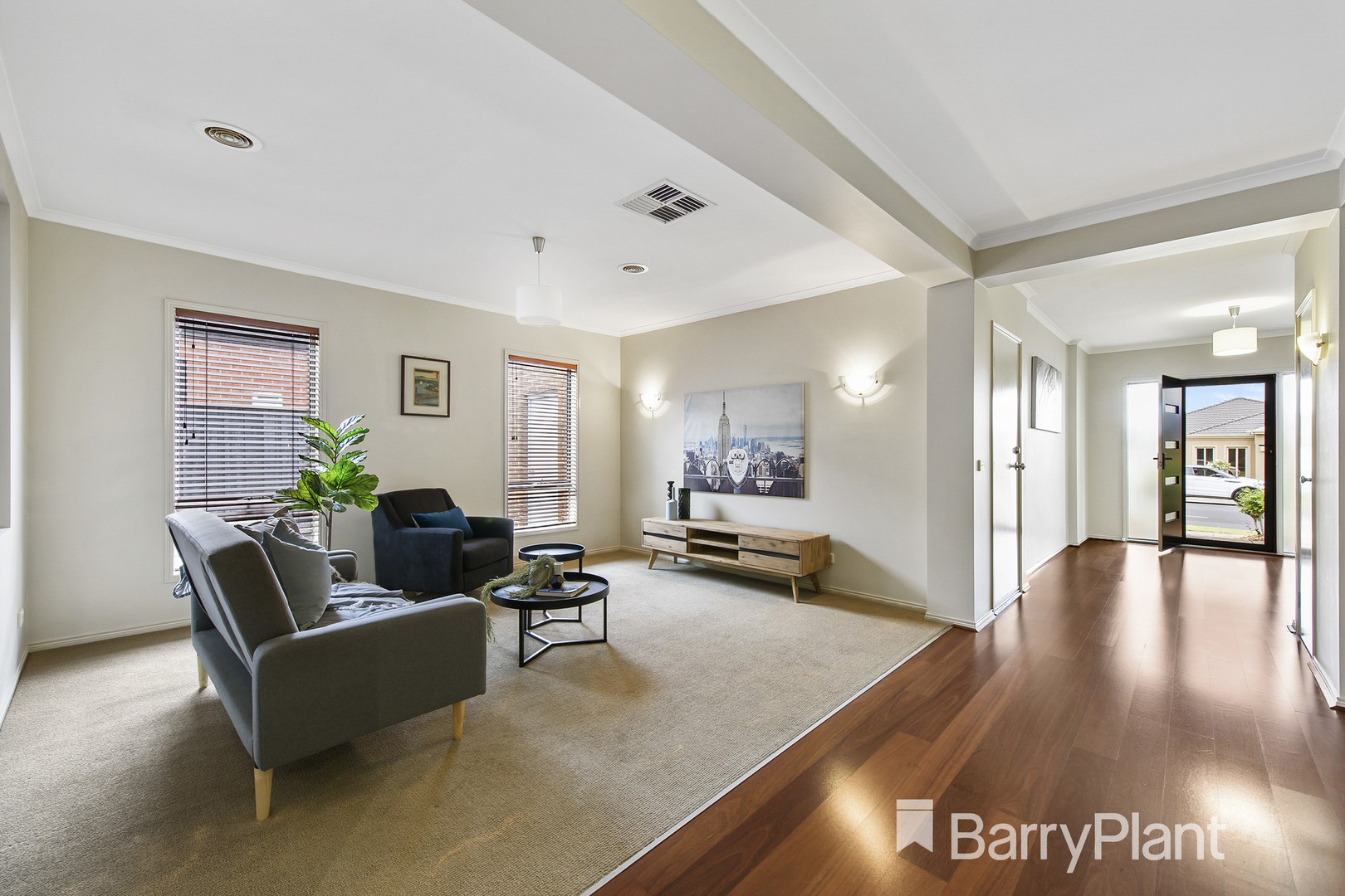 90 Inglewood DriveBurnside Heights, VIC 3023, Burnside Heights - Thumbnail 2