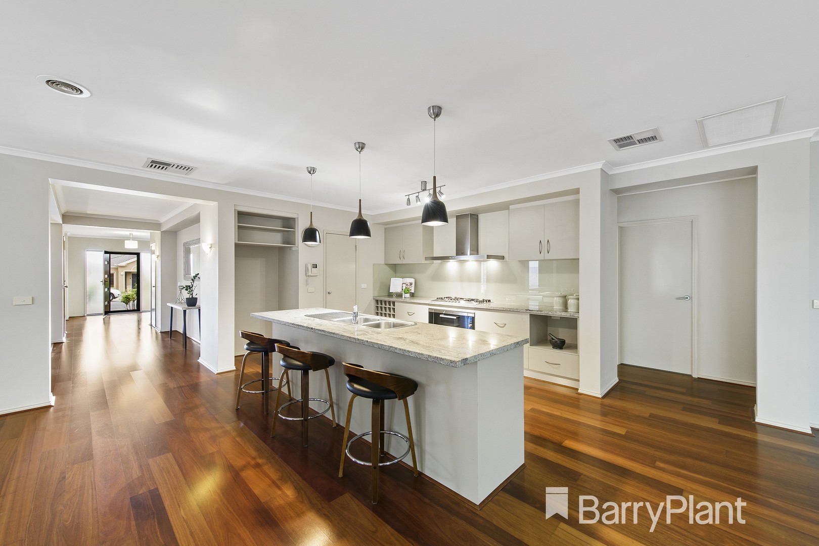 90 Inglewood DriveBurnside Heights, VIC 3023, Burnside Heights - Thumbnail 4