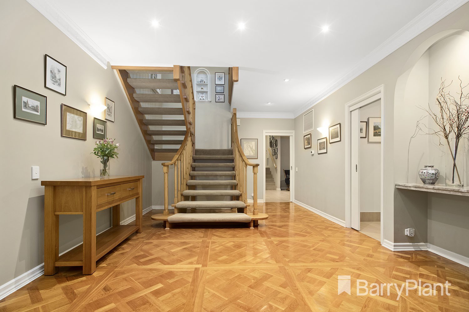 9 Meredith StreetMount Waverley, VIC 3149, Mount Waverley - Thumbnail 3