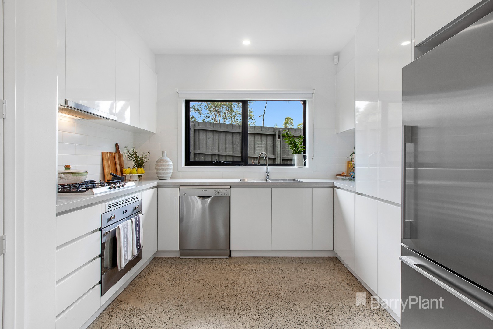 2/2 The ParkwayDiamond Creek, VIC 3089, Diamond Creek - Thumbnail 3