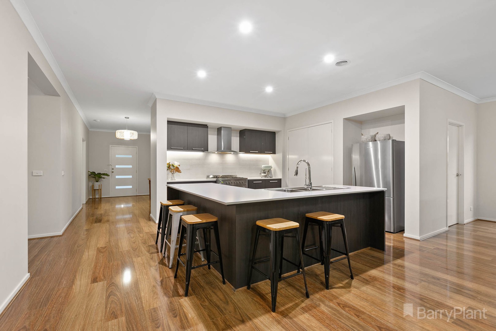 40 Arthur Phillip DrivePakenham, VIC 3810, Pakenham - Thumbnail 3