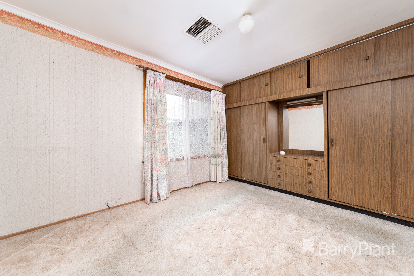 25 Lorraine CrescentJacana, VIC 3047, Jacana - Thumbnail 5