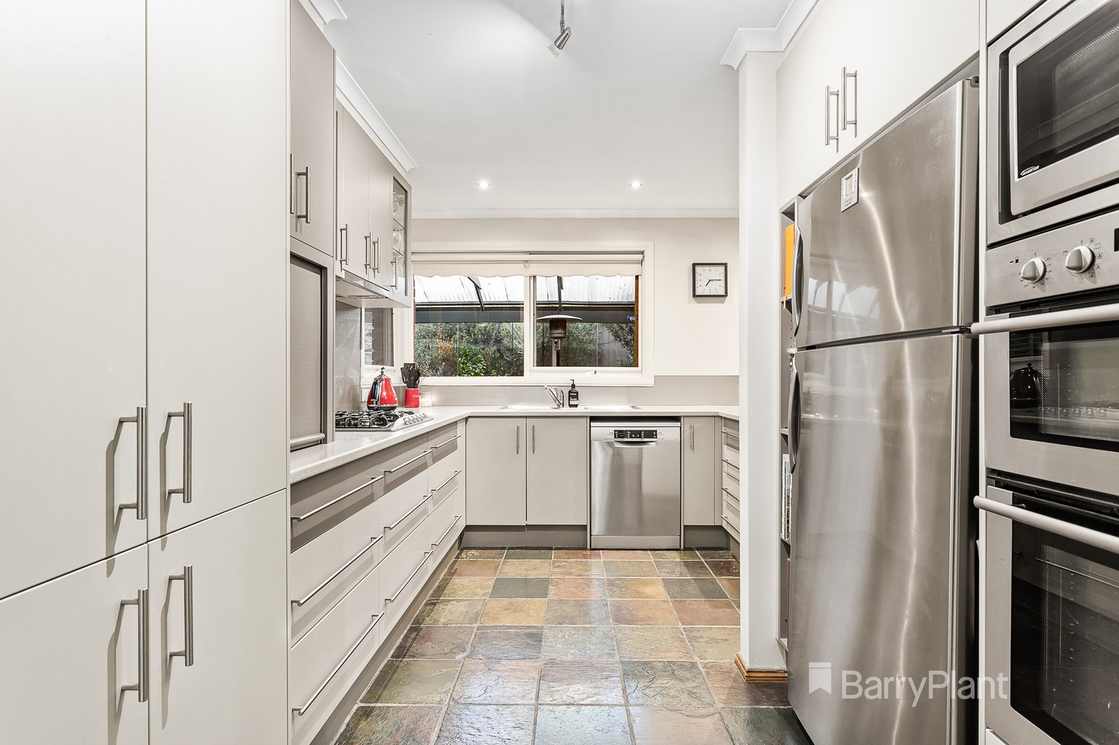 14 Eycot StreetKilsyth South, VIC 3137, Kilsyth South - Thumbnail 3