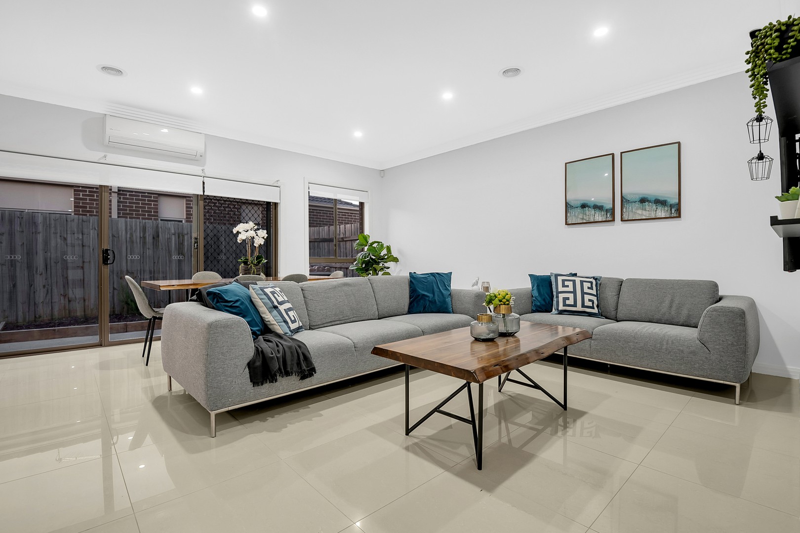 16A Ballybunion AvenueCraigieburn, VIC 3064, Craigieburn - Thumbnail 4