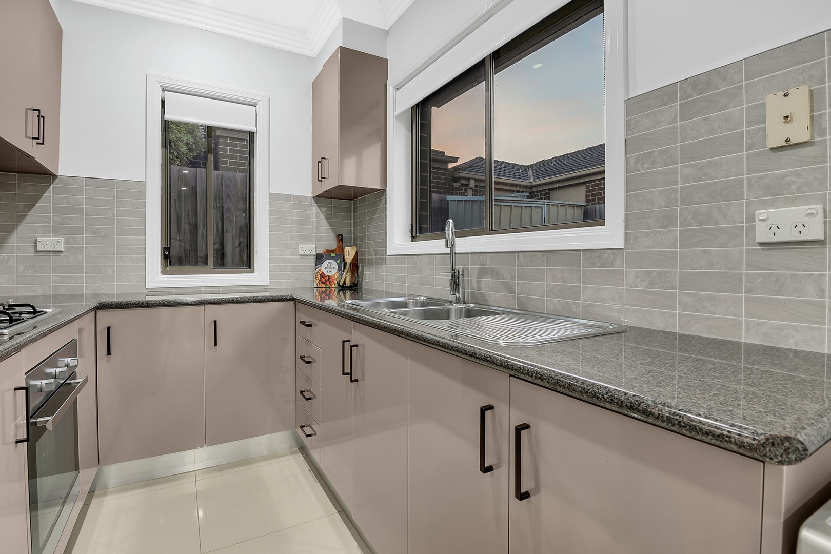 16A Ballybunion AvenueCraigieburn, VIC 3064, Craigieburn - Thumbnail 6