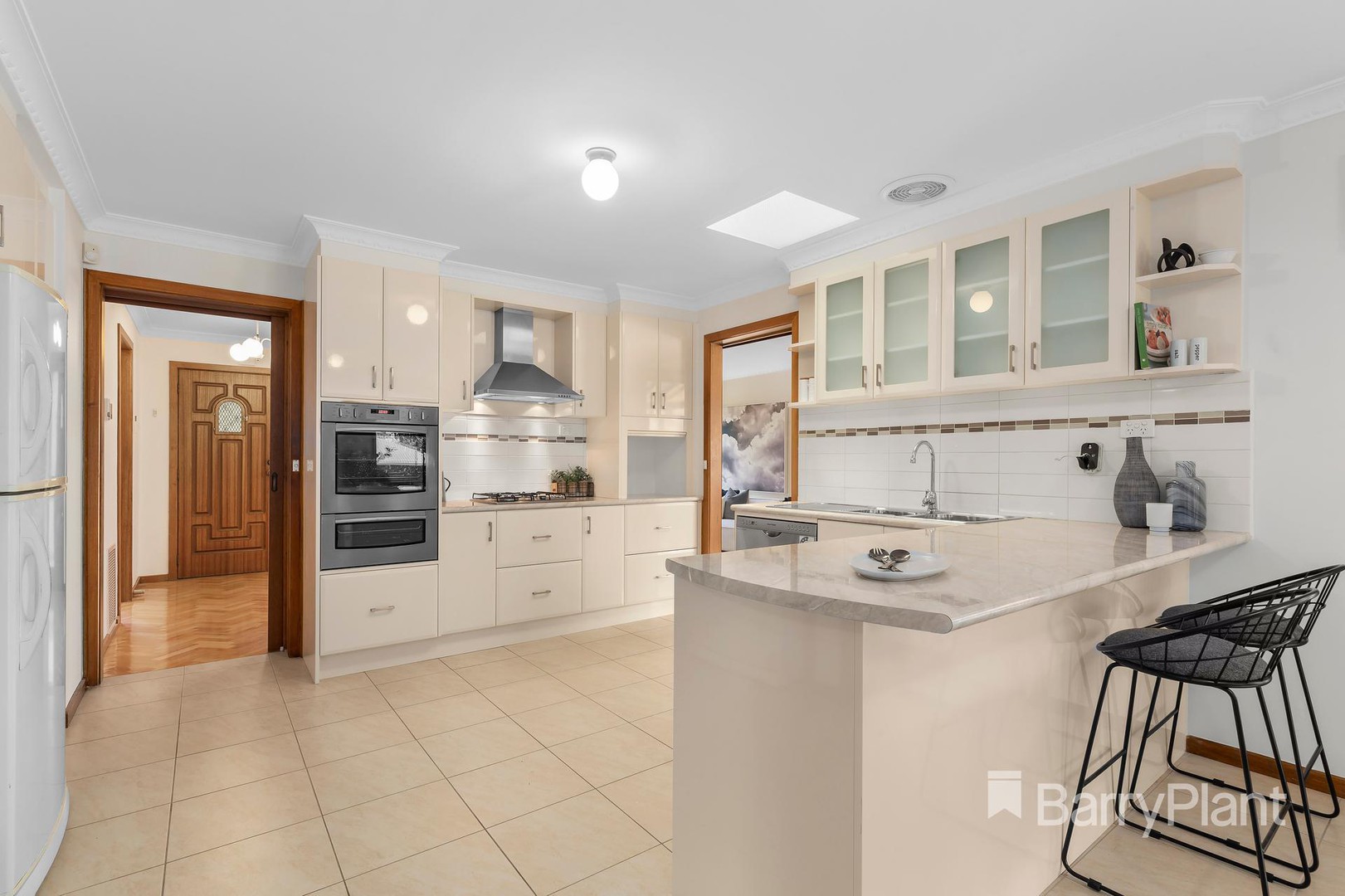49 Redleap AvenueMill Park, VIC 3082, Mill Park - Thumbnail 3