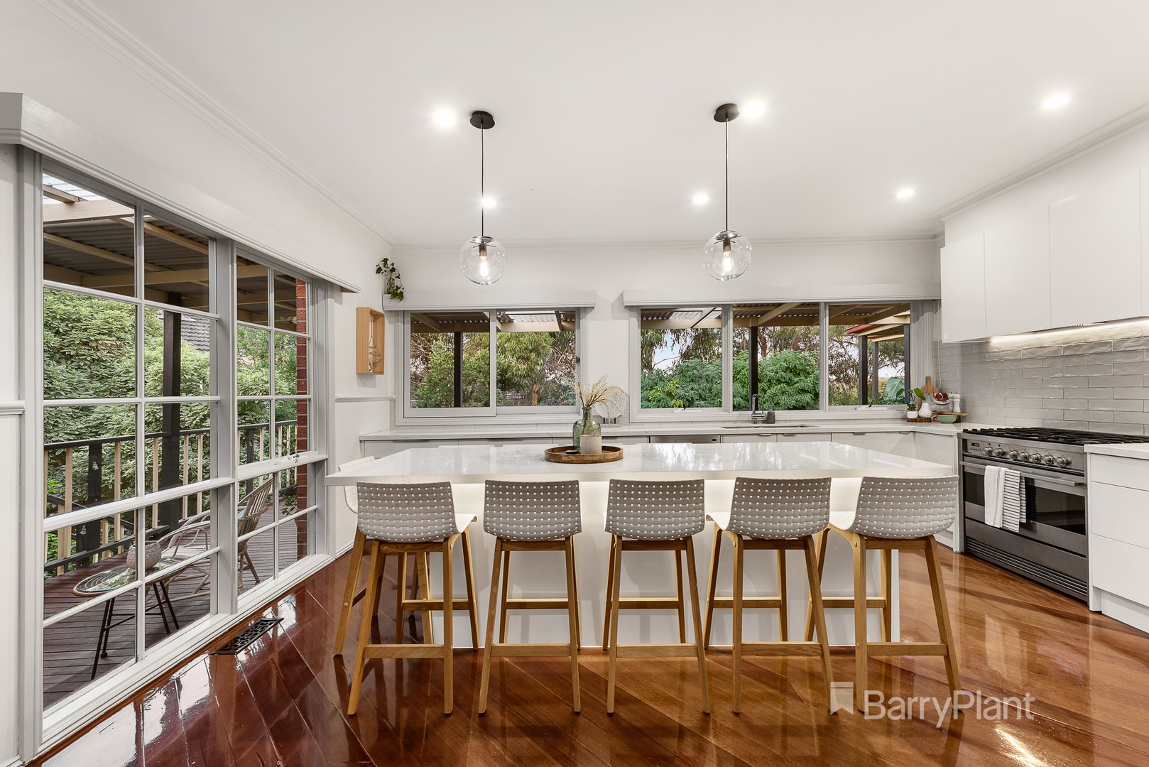 11 Ungara Close, Eltham North, VIC 3095, Eltham North - Thumbnail 3