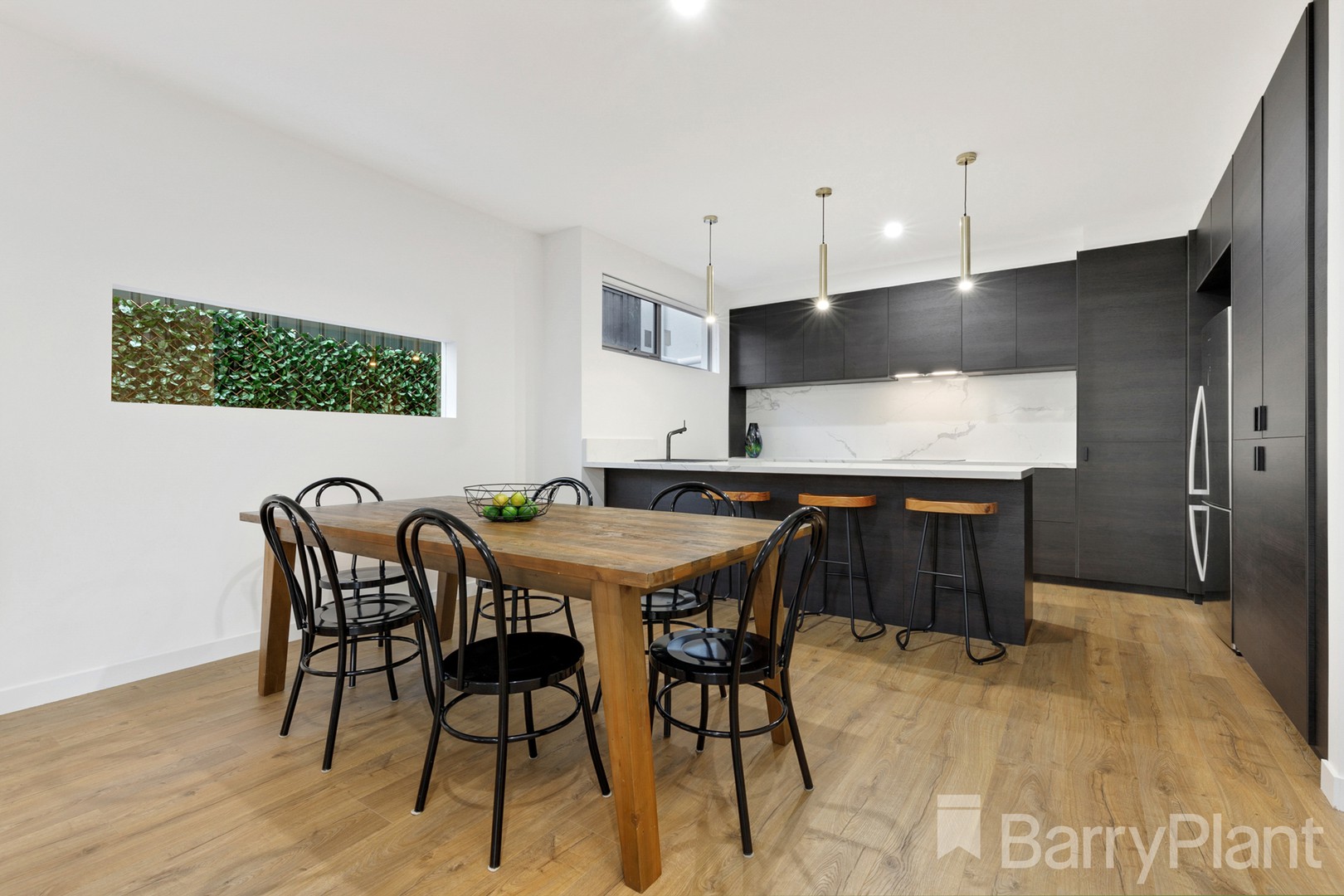 2A May CourtBundoora, VIC 3083, Bundoora - Thumbnail 3