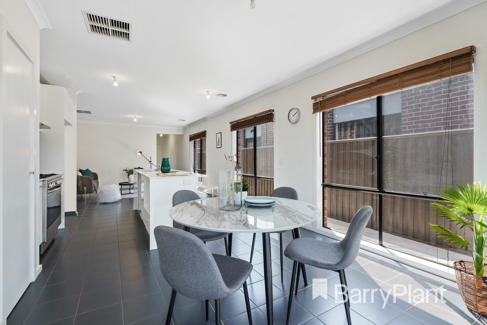 1242 Ison RoadManor Lakes, VIC 3024, Manor Lakes - Thumbnail 5