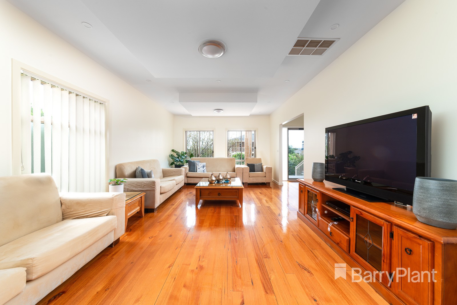 3 Bickerton WayRoxburgh Park, VIC 3064, Roxburgh Park - Thumbnail 3