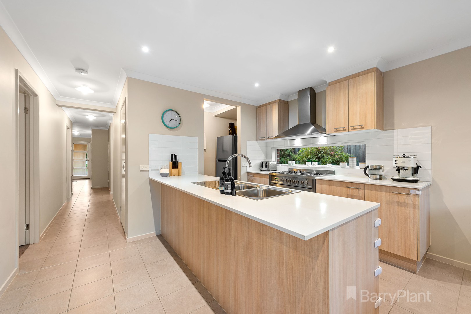 13 Ascot Park DrivePakenham, VIC 3810, Pakenham - Thumbnail 3
