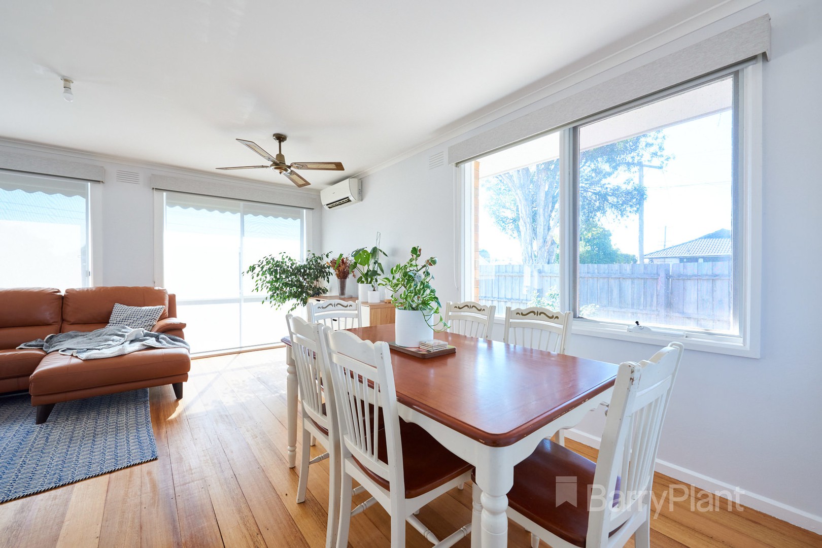 16 Walnut CrescentNoble Park, VIC 3174, Noble Park - Thumbnail 3