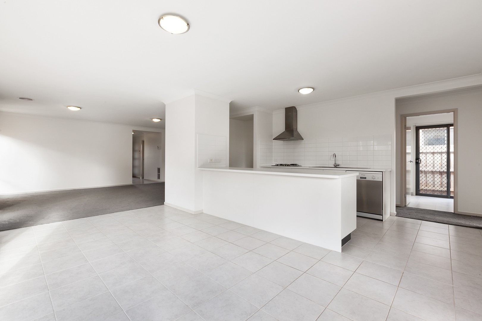 52 Fitzwilliam  DriveDoreen, VIC 3754, Doreen - Thumbnail 3
