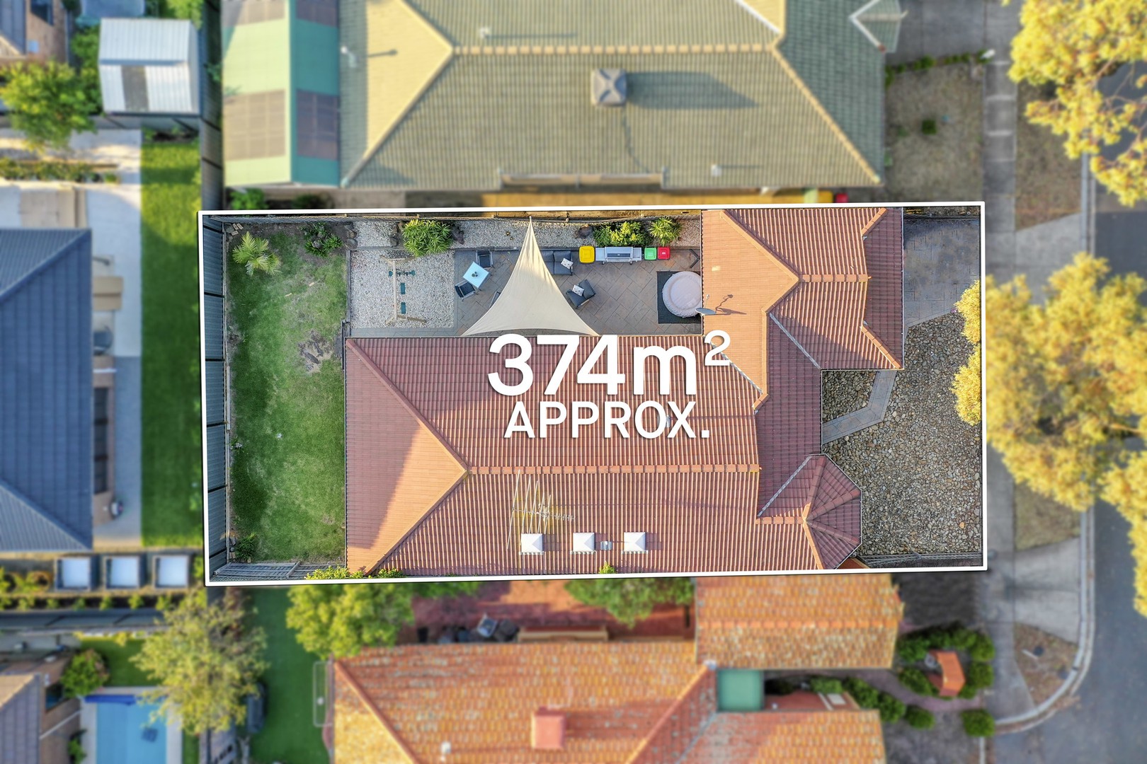 8 Penlow CourtHillside, VIC 3037, Hillside - Thumbnail 2