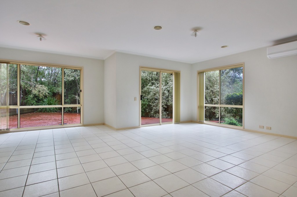 10 Kathleen Court, Montmorency, VIC 3094 - Thumbnail 1 - 22/03/2021