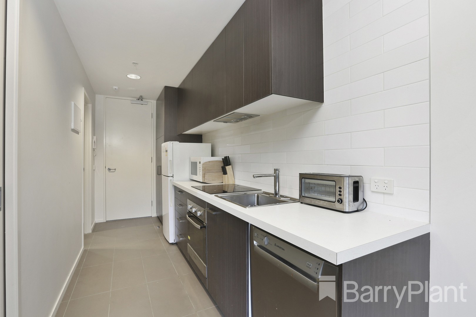18/20 Ficinia MewsHighton, VIC 3216, Highton - Thumbnail 3
