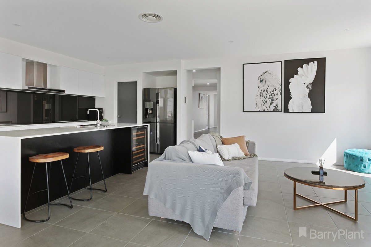 24 Galloway StreetAscot, VIC 3551, Ascot - Thumbnail 3