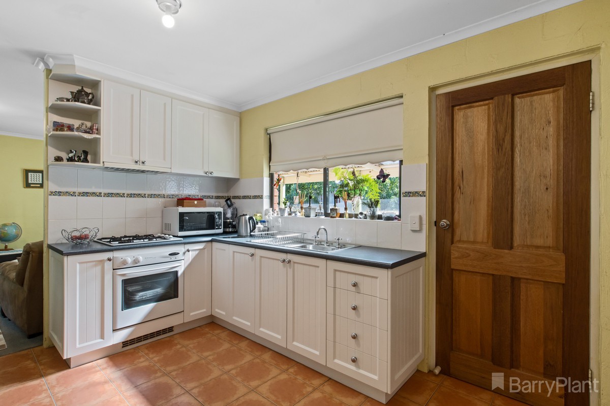 3/12 Lobb StreetNorth Bendigo, VIC 3550, North Bendigo - Thumbnail 2