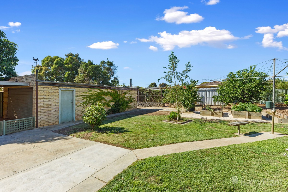 81 Lockwood RoadKangaroo Flat, VIC 3555, Kangaroo Flat - Thumbnail 7