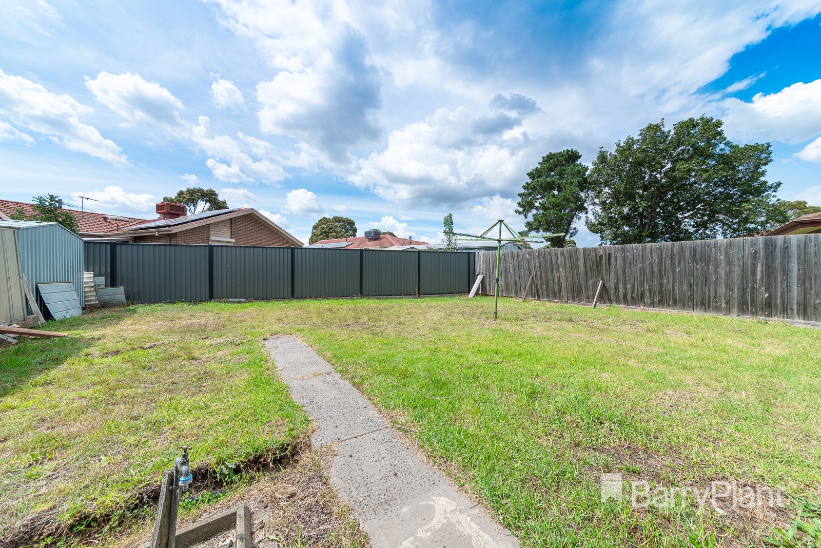 18 Woodburn CrescentMeadow Heights, VIC 3048, Meadow Heights - Thumbnail 7