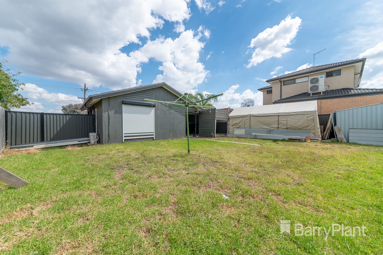 18 Woodburn CrescentMeadow Heights, VIC 3048, Meadow Heights - Thumbnail 8