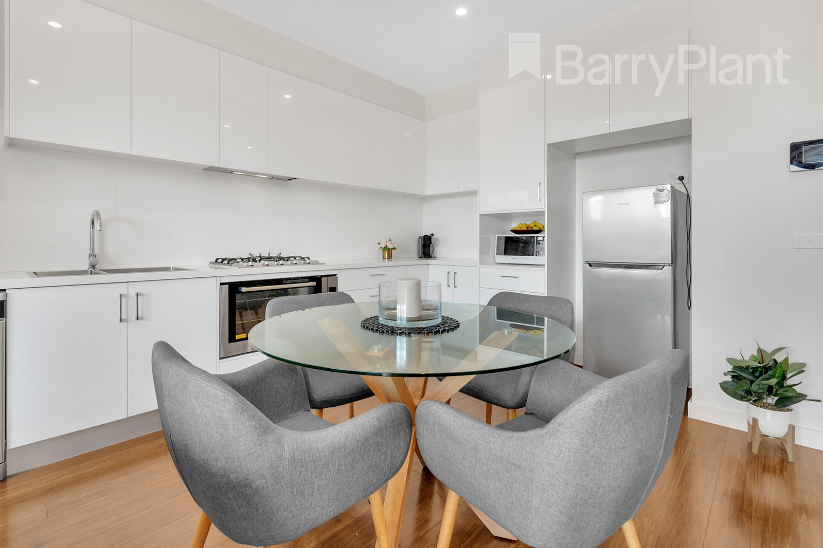 2/17 Park AvenuePreston, VIC 3072, Preston - Thumbnail 2