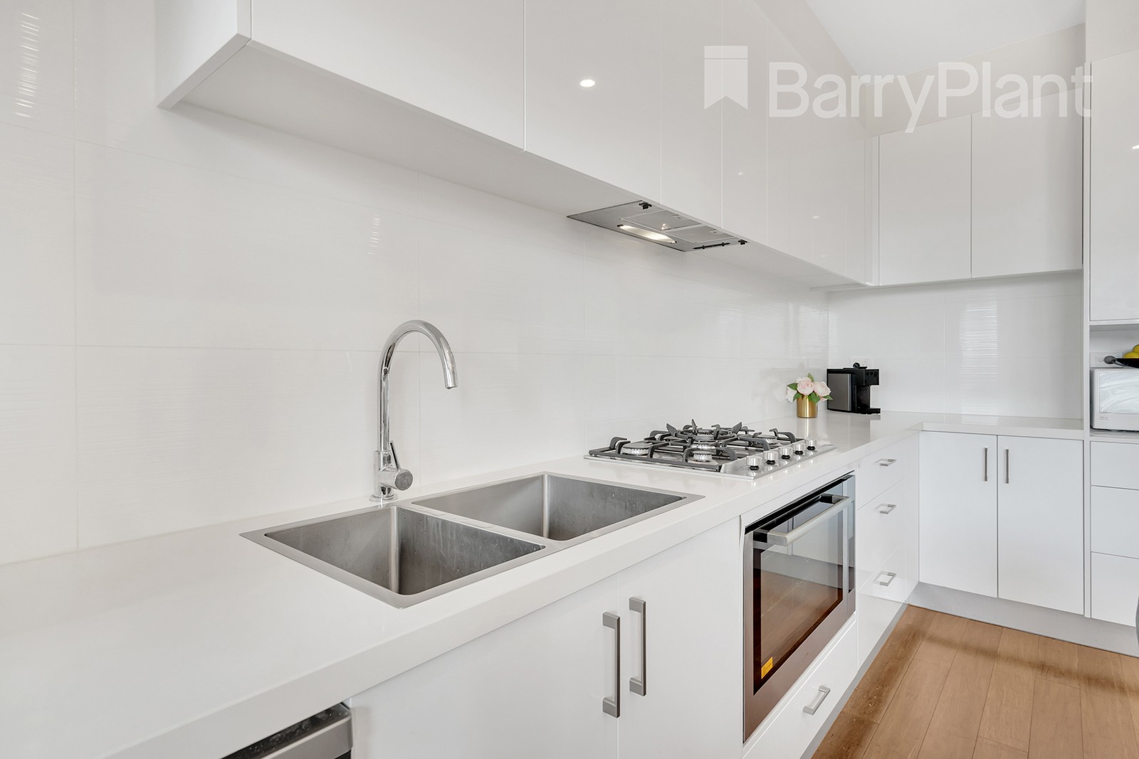 2/17 Park AvenuePreston, VIC 3072, Preston - Thumbnail 4