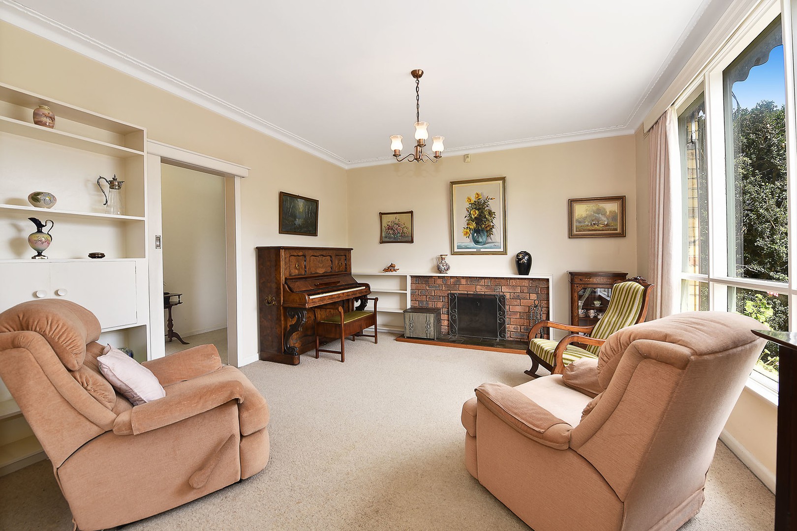 24 Olive AvenueMount Waverley, VIC 3149, Mount Waverley - Thumbnail 2