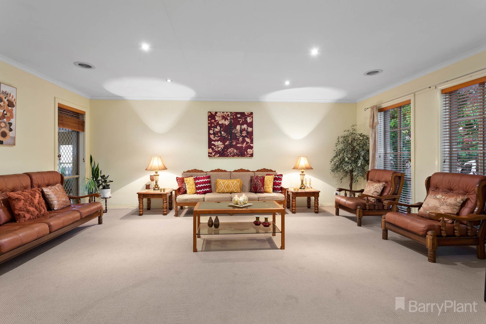 9 Ridgeway ChaseNarre Warren South, VIC 3805, Narre Warren South - Thumbnail 2