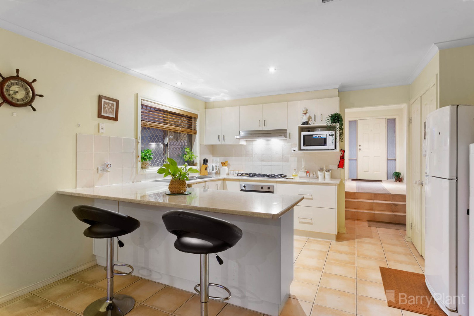 9 Ridgeway ChaseNarre Warren South, VIC 3805, Narre Warren South - Thumbnail 7