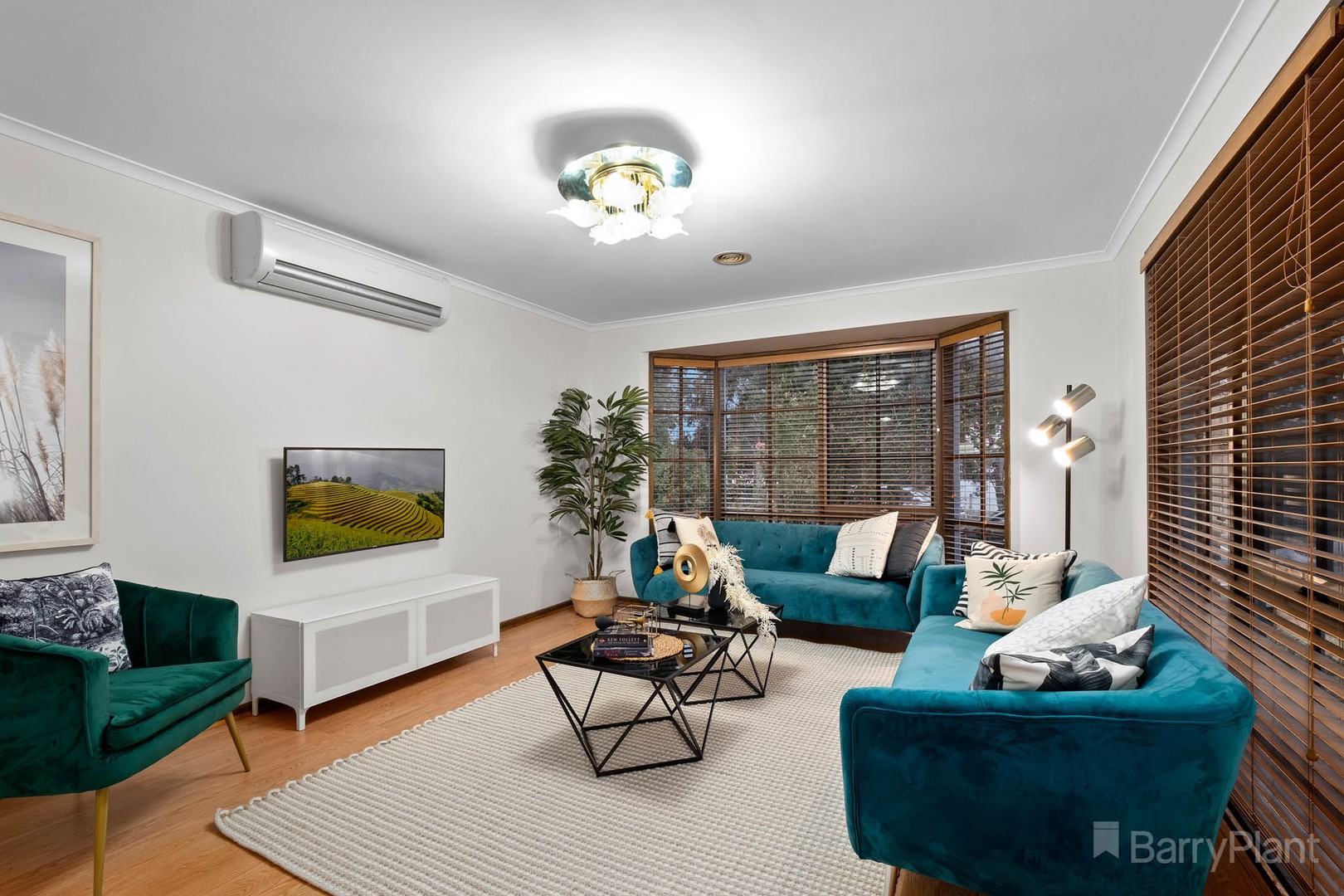 72 Maramba DriveNarre Warren, VIC 3805, Narre Warren - Thumbnail 2