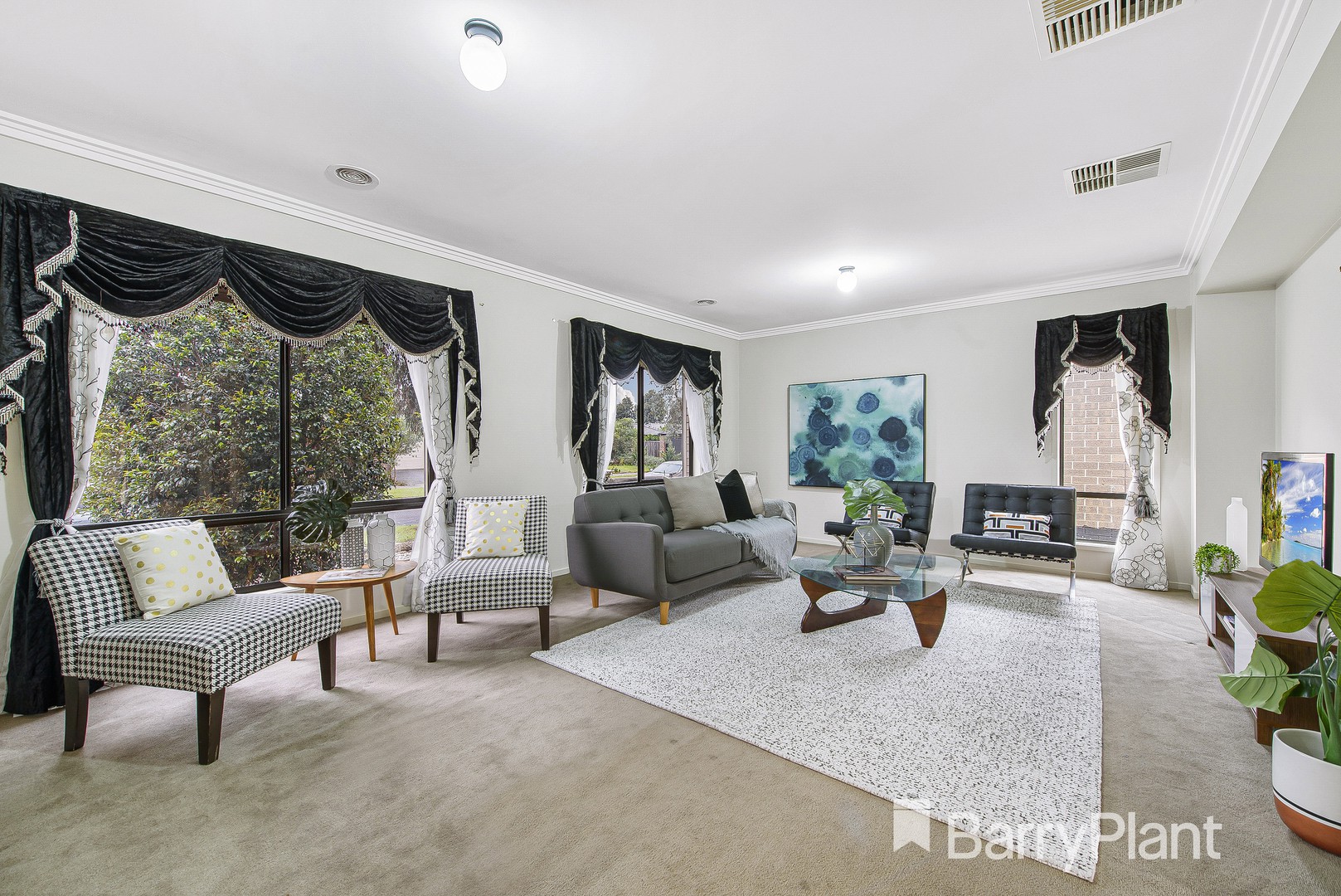 11 Muirfield StreetDeer Park, VIC 3023, Deer Park - Thumbnail 3