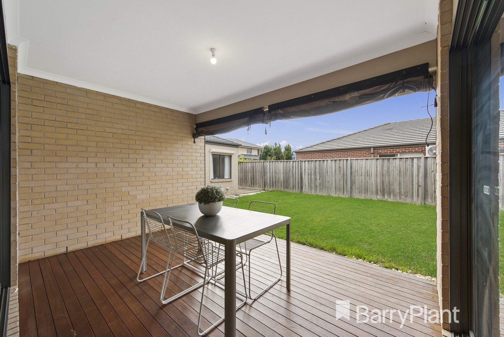11 Muirfield StreetDeer Park, VIC 3023, Deer Park - Thumbnail 6